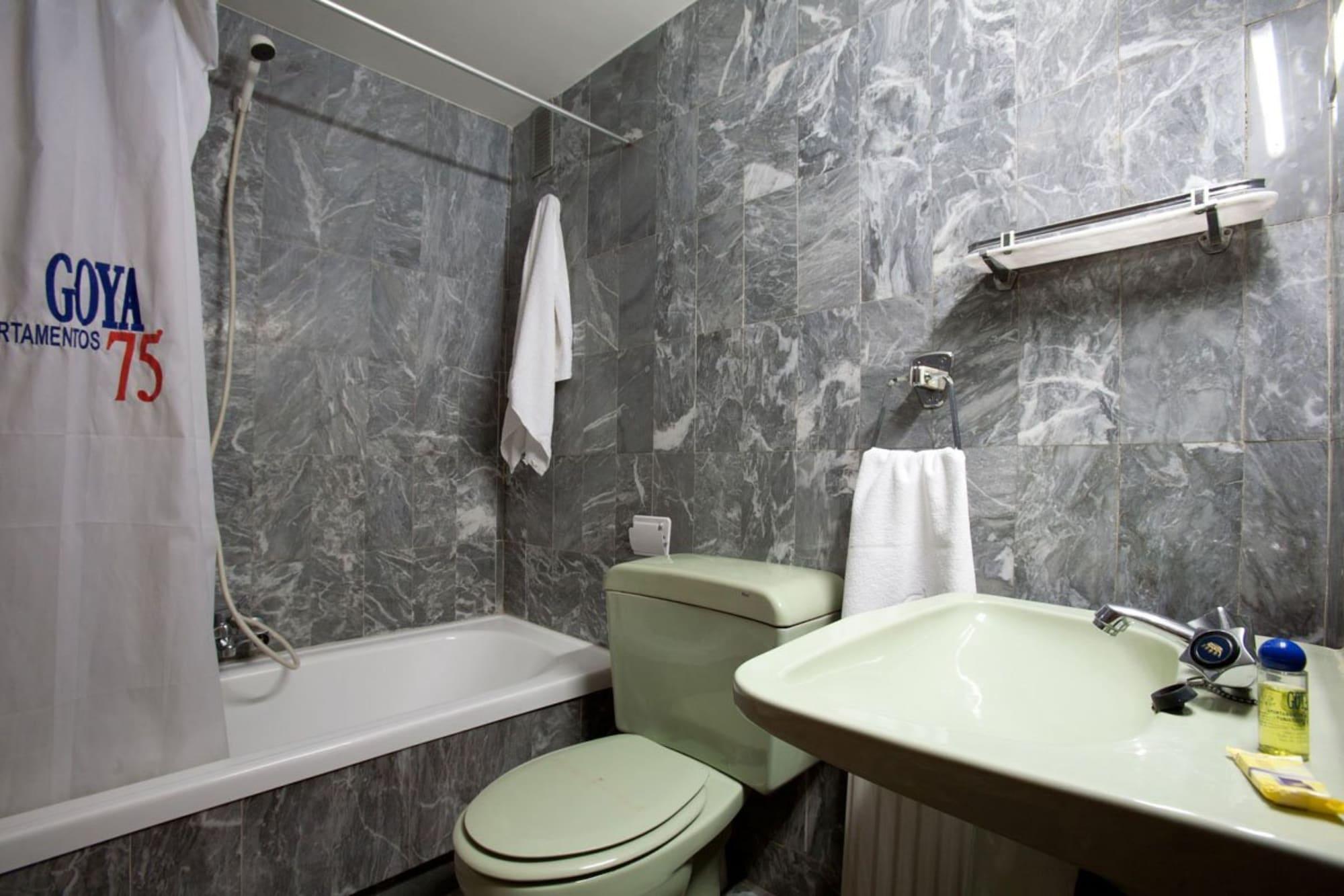 מדריד Apartamentos Goya 75 מראה חיצוני תמונה